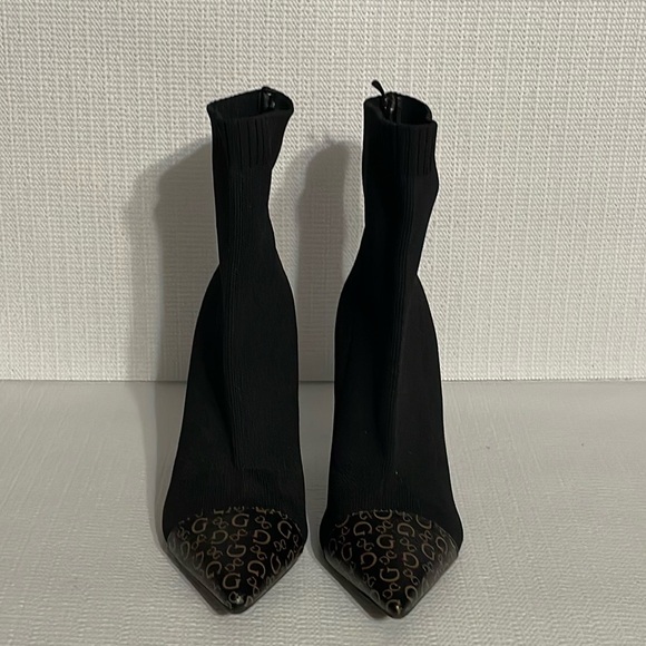 Guess Los Ángeles high heels booties, size 8.5M - Picture 4 of 12